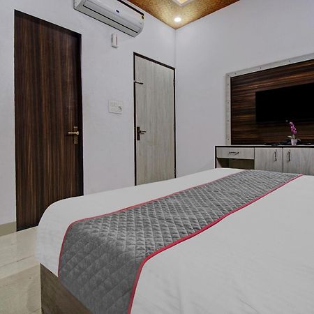 Townhouse The Lotus Hotel ชัยปุระ ภายนอก รูปภาพ